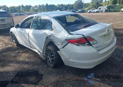 2011 Mazda Mazda6 I Sport z USA, uszkodzony, nr VIN 1YVHZ8BH7B5M20414